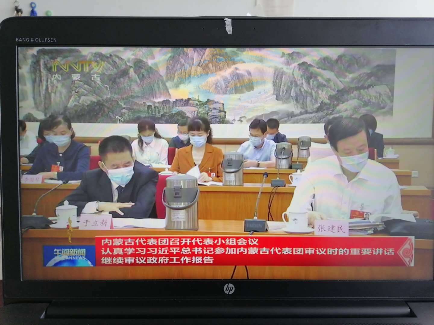 内蒙古生命精彩口罩长董事长 赵立中接受电视台采访(图3)